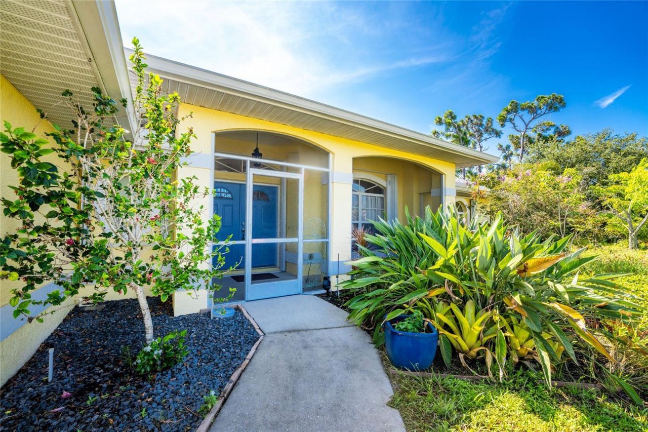 225 Fairway Road , Rotonda West, FL 33947 Photo