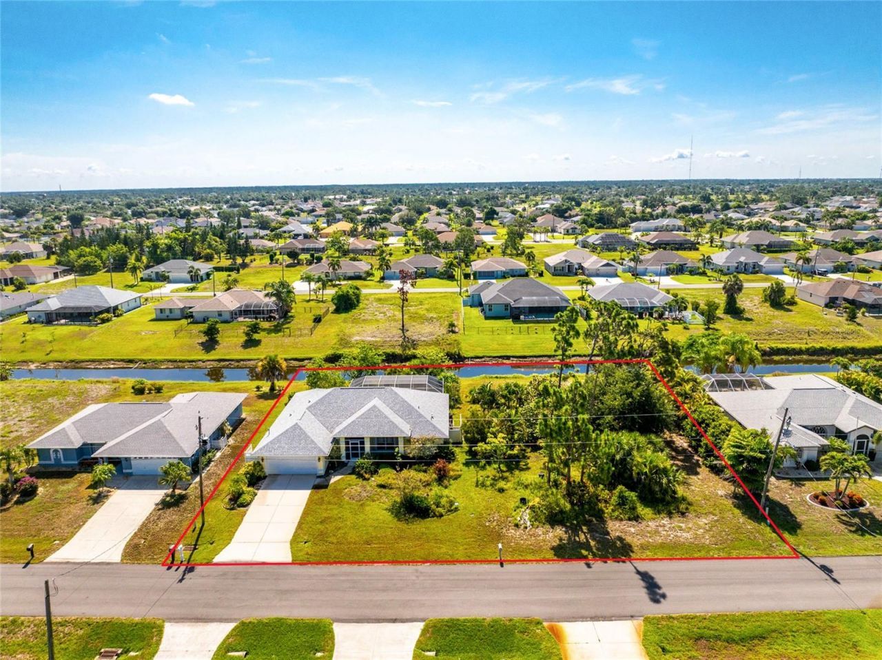 225 Fairway Road , Rotonda West, FL 33947 Photo