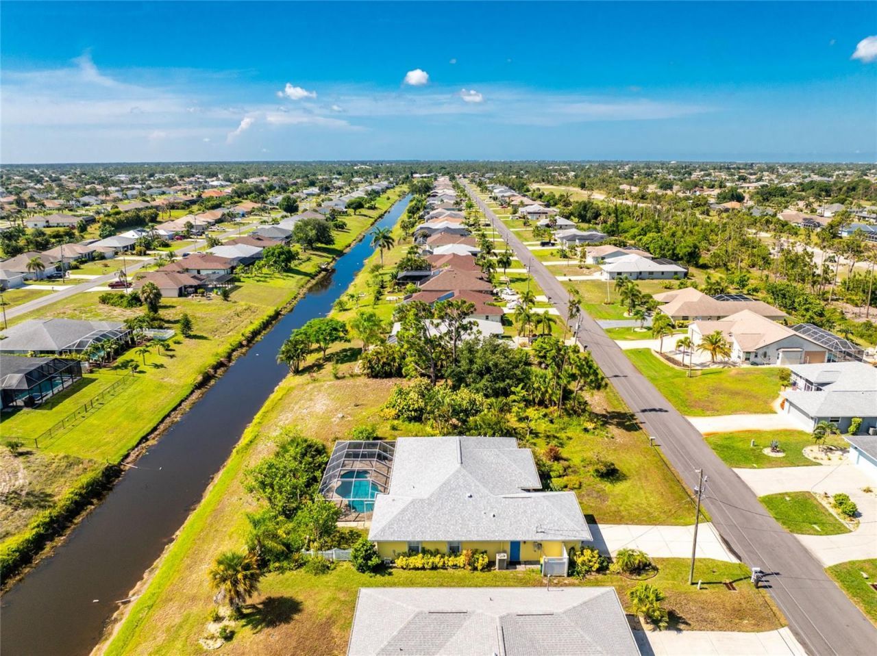 225 Fairway Road , Rotonda West, FL 33947 Photo