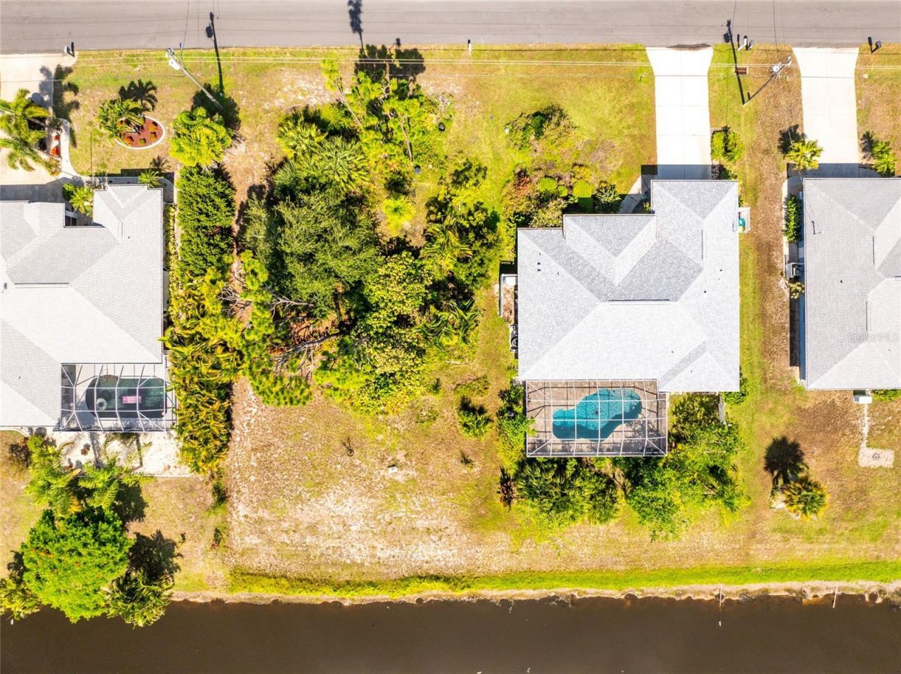 225 Fairway Road , Rotonda West, FL 33947 Photo