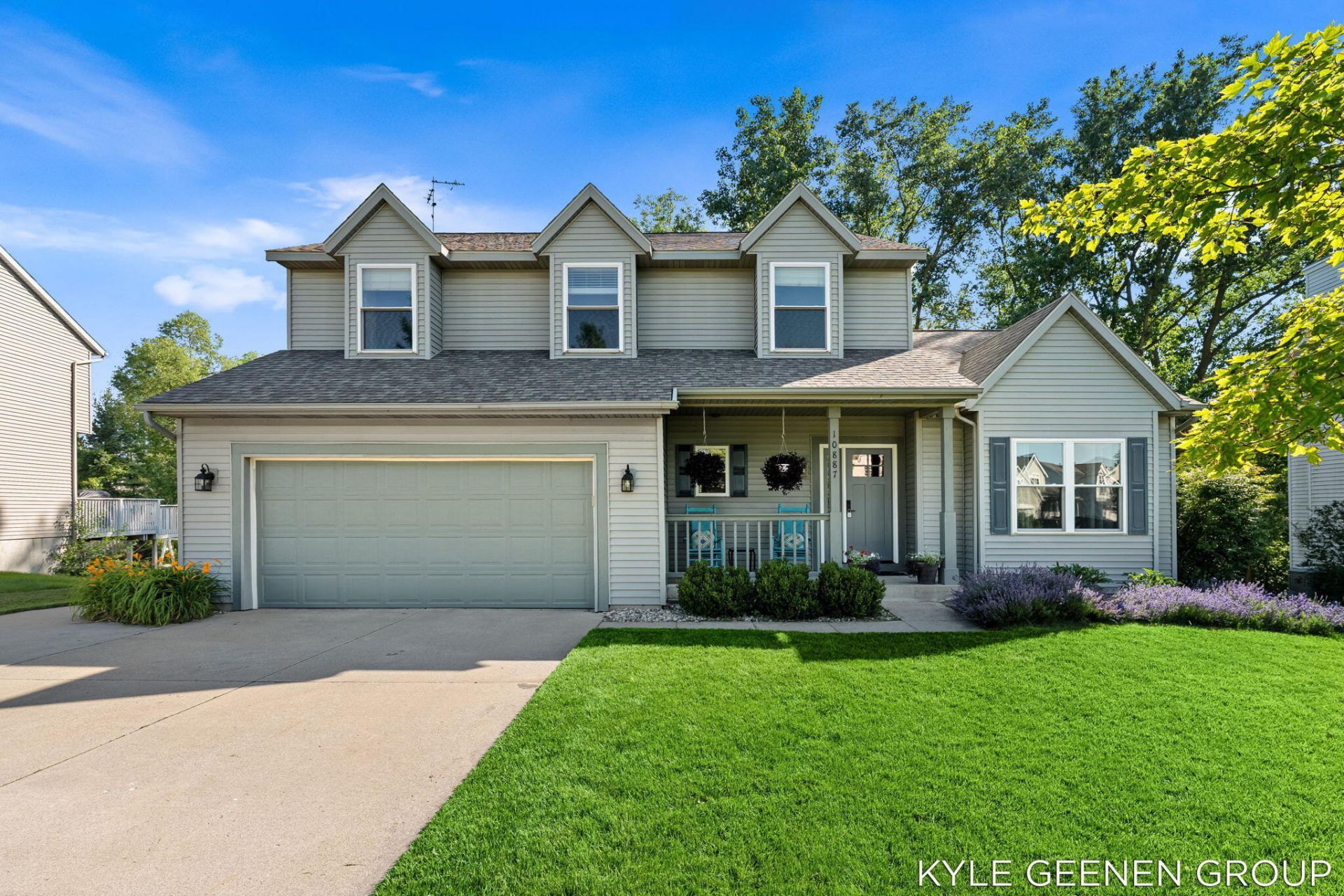 10887 Thornberry Way, Zeeland, MI 49464 Main Photo