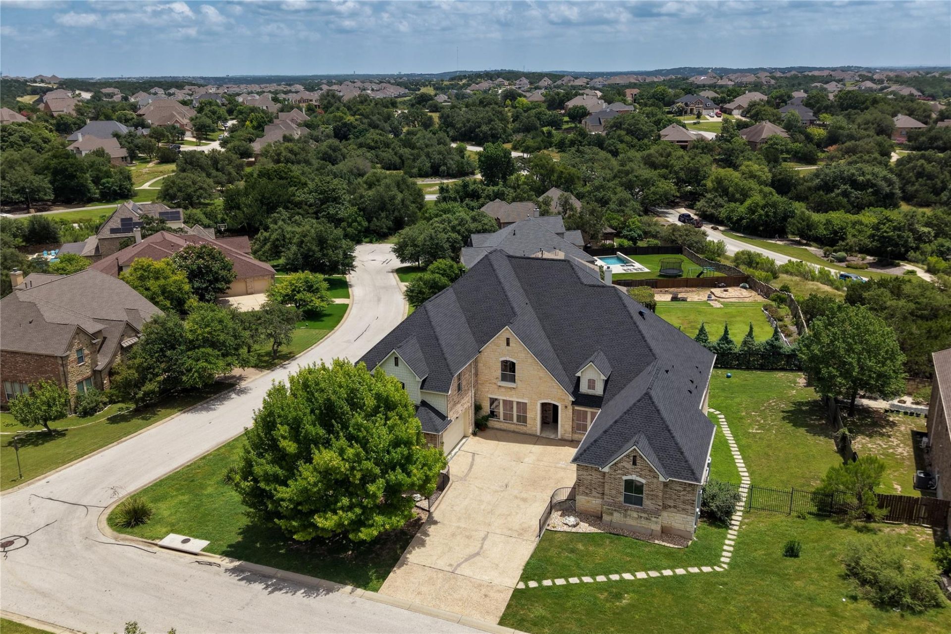 334 Blazing Star Dr, Austin, TX 78737 Main Photo