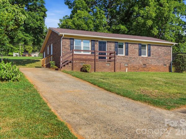 202 Cooke Circle, Kings Mountain, NC 28086