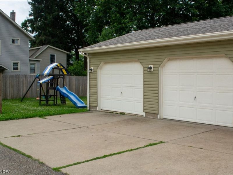602 S Mill Street, Louisville, OH 44641 Photo 5