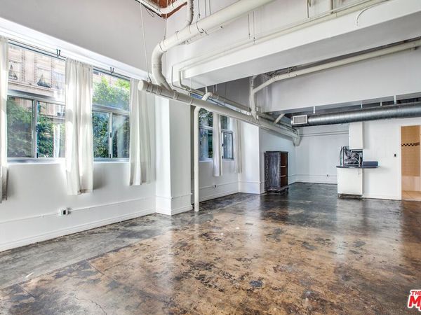 215 W 7th Street, Unit 201, Los Angeles, CA 90014