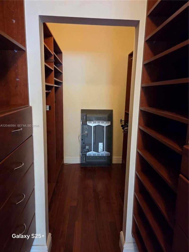 3255 NE 184th St, Unit 12304, Aventura, FL 33160 Photo