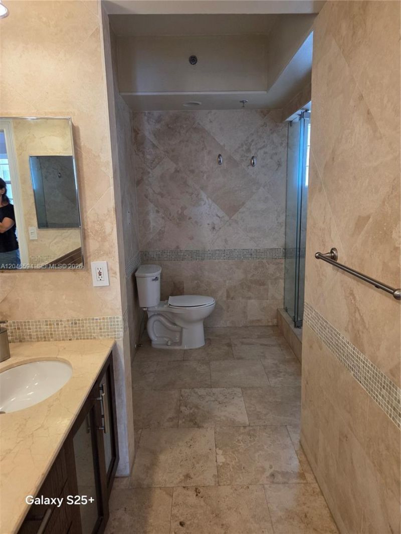 3255 NE 184th St, Unit 12304, Aventura, FL 33160 Photo