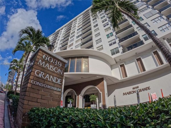 6039 Collins Ave , Unit 619, Miami Beach, FL 33140