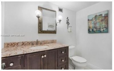 6039 Collins Ave , Unit 619, Miami Beach, FL 33140 Photo
