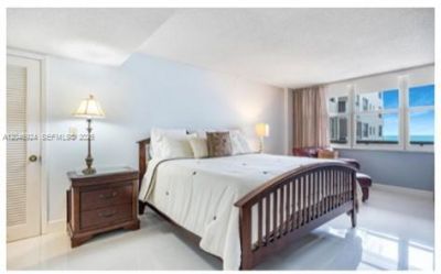 6039 Collins Ave , Unit 619, Miami Beach, FL 33140 Photo