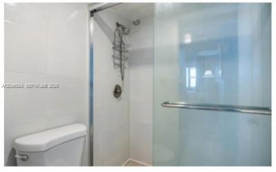 6039 Collins Ave , Unit 619, Miami Beach, FL 33140 Photo