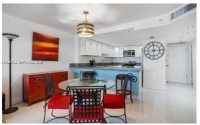 6039 Collins Ave , Unit 619, Miami Beach, FL 33140 Photo
