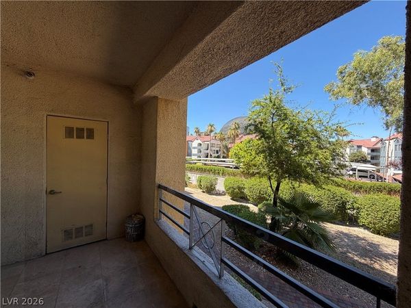 210 E Flamingo Road , Unit 126, Las Vegas, NV 89169