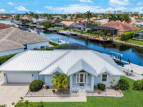 398 Wales CT , MARCO ISLAND, FL 34145