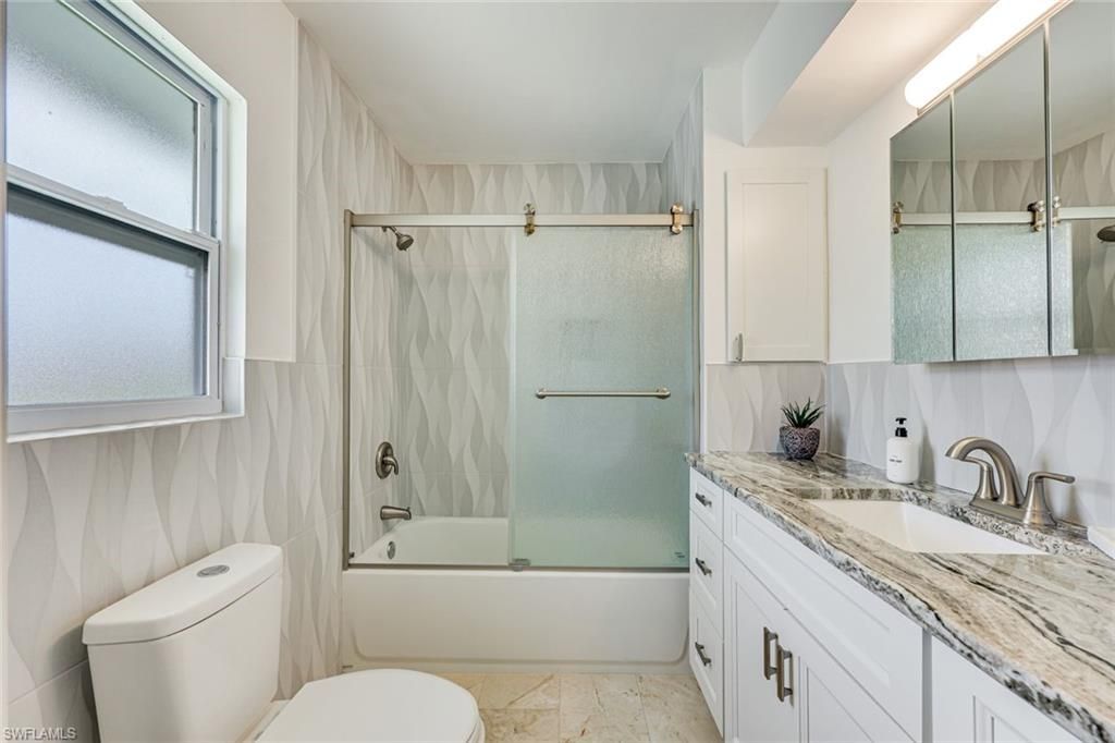 398 Wales Ct, Marco Island, FL 34145 Photo