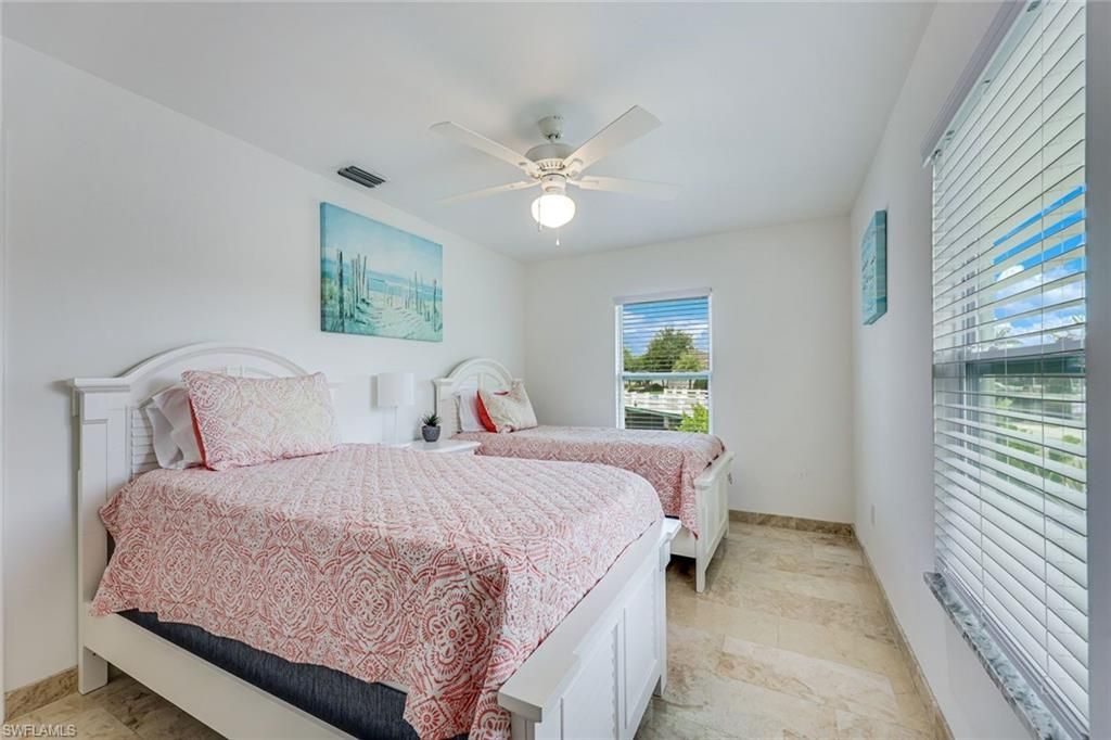 398 Wales Ct, Marco Island, FL 34145 Photo