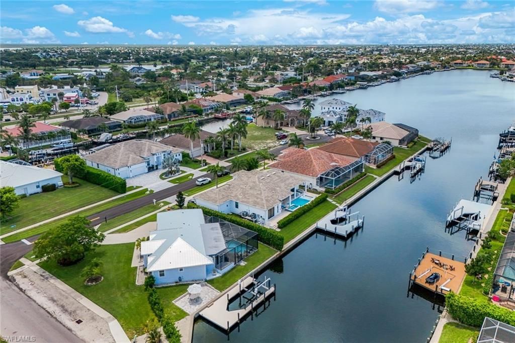 398 Wales Ct, Marco Island, FL 34145 Photo