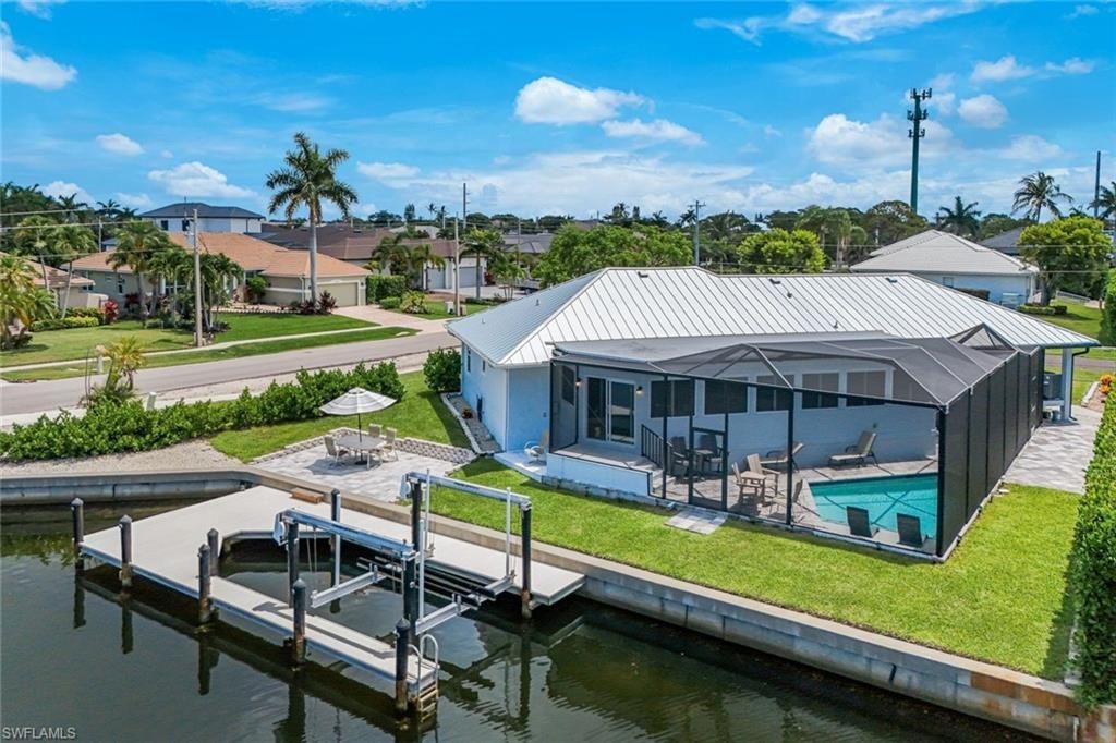 398 Wales Ct, Marco Island, FL 34145 Photo