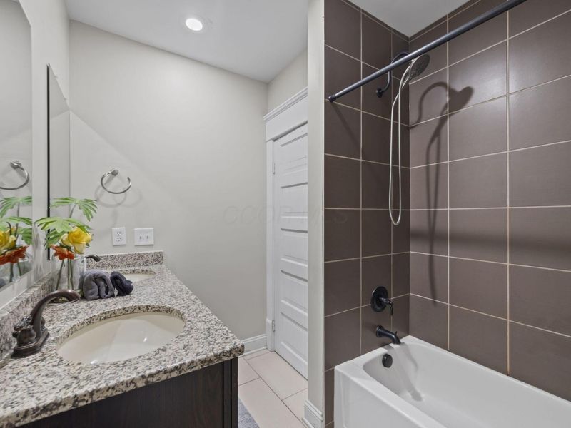 317 Tappan Street, Columbus, OH 43201 Photo 24