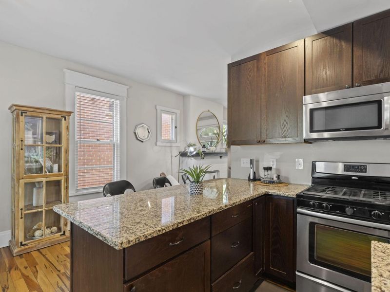 317 Tappan Street, Columbus, OH 43201 Photo 6