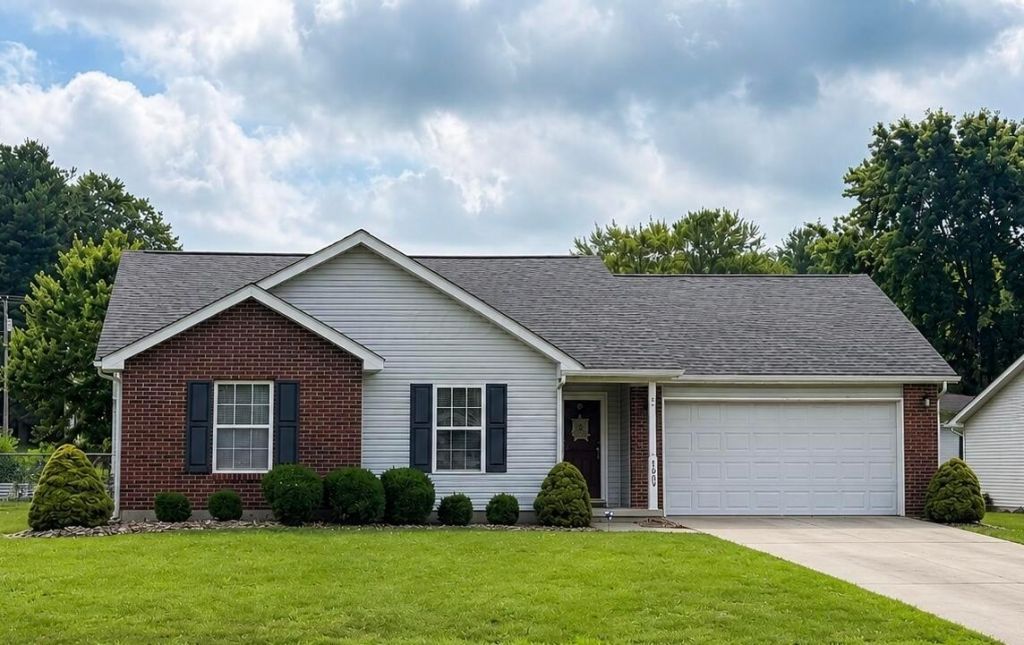 1664 Lewie Drive , Newark, OH 43055 Main Photo