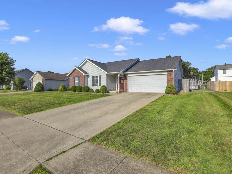 1664 Lewie Drive, Newark, OH 43055 Photo 6