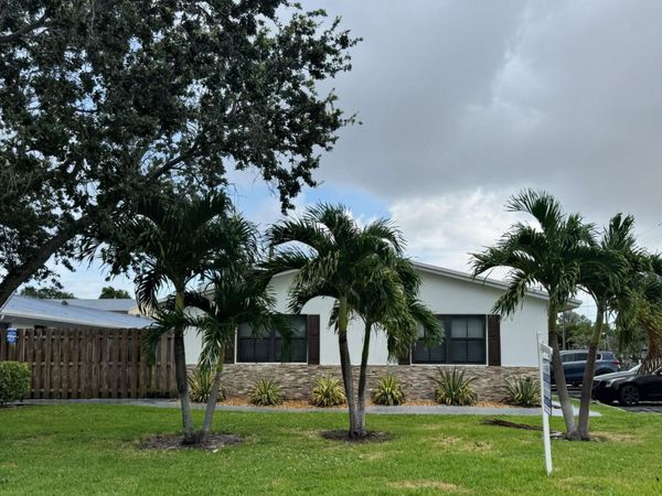 522 SW 20th Avenue, Unit 2, Fort Lauderdale, FL 33312