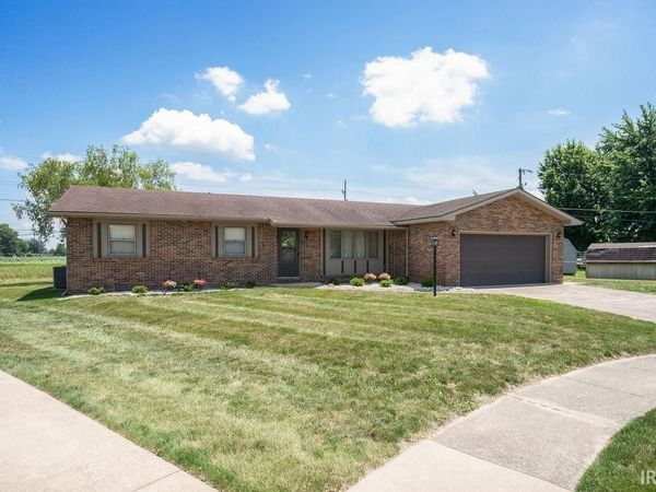 2215 OLDS Court, Kokomo, IN 46902