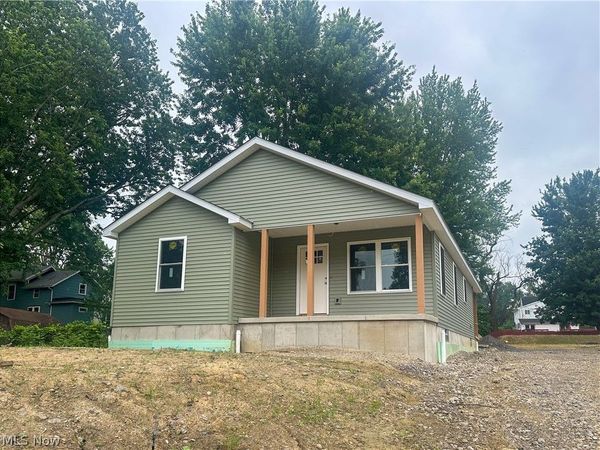 173 Hayward Avenue , Conneaut, OH 44030
