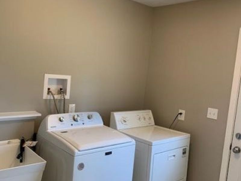 370 E 309th Street, Willowick, OH 44095 Photo 16