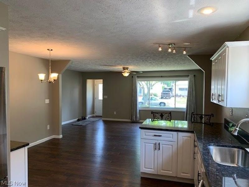 370 E 309th Street, Willowick, OH 44095 Photo 7
