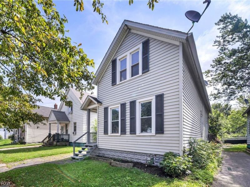 3683 E 54th Street, Cleveland, OH 44105 Photo 5