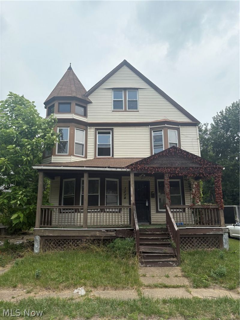 1374 E 91st Street, Cleveland, OH 44106 Main Photo
