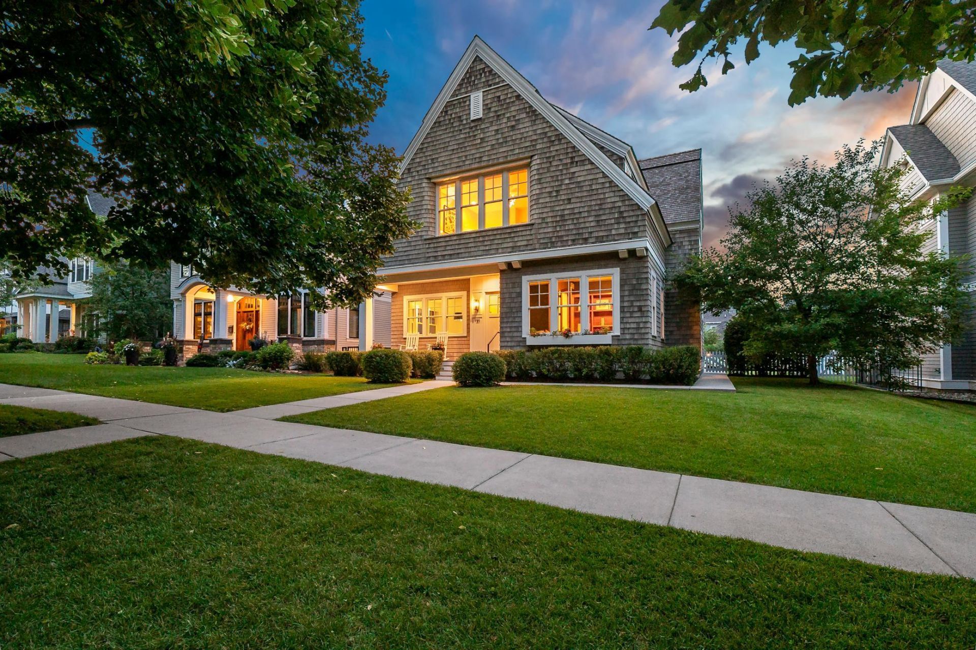 721 Osceola Avenue, Saint Paul, MN 55105