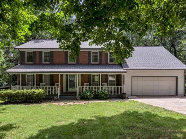 385 Summerfield Drive, Alpharetta, GA 30022
