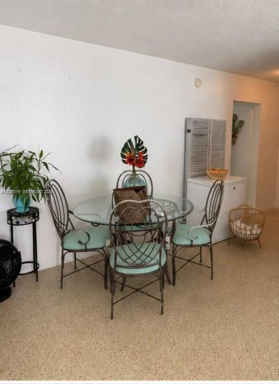 1927/1929 Roosevelt St , Hollywood, FL 33020 Photo