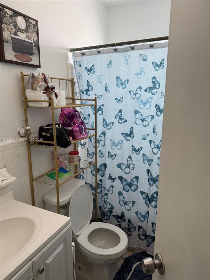 1927/1929 Roosevelt St , Hollywood, FL 33020 Photo