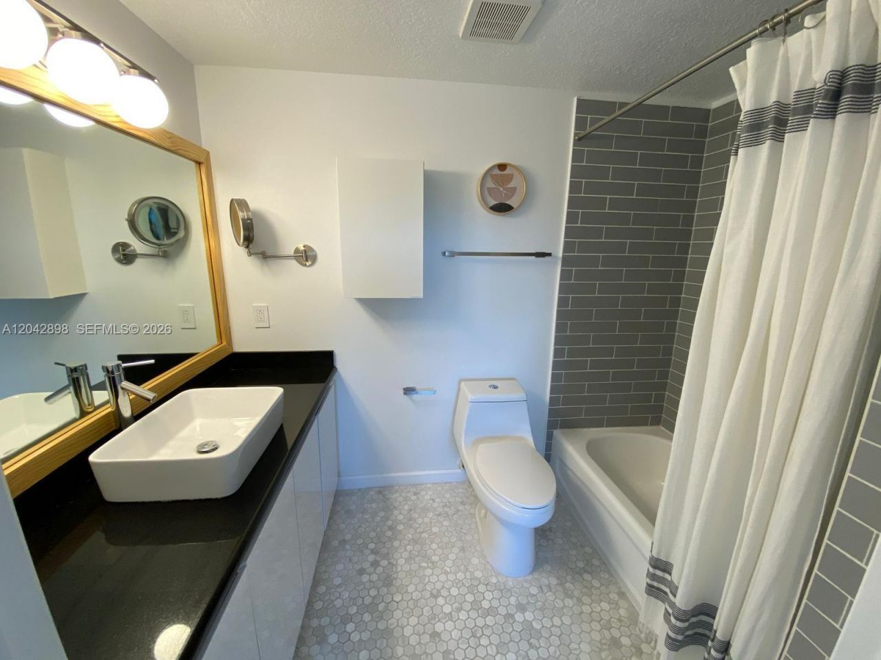 3500 Coral Way , Unit 707, Miami, FL 33145 Photo
