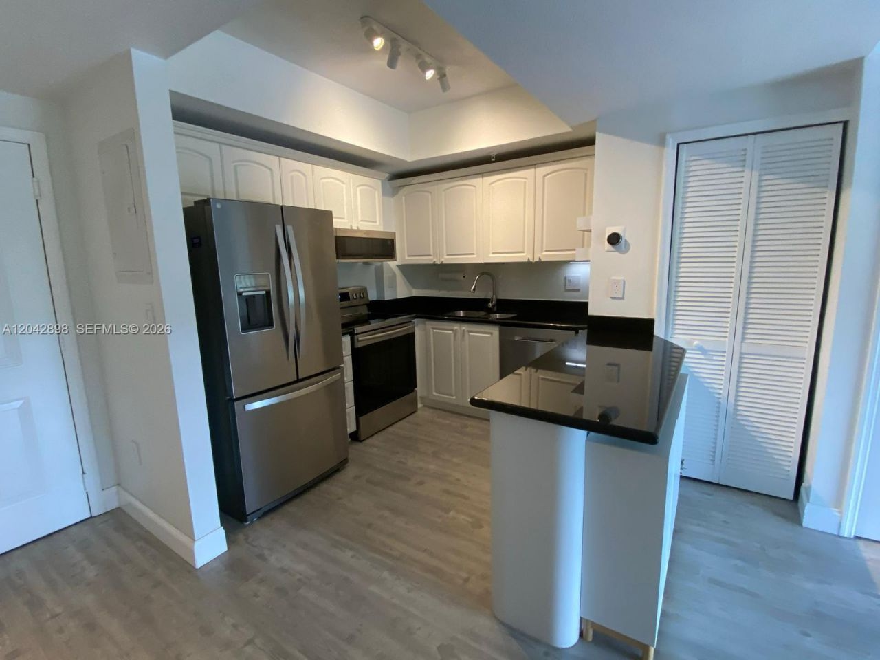 3500 Coral Way , Unit 707, Miami, FL 33145 Photo
