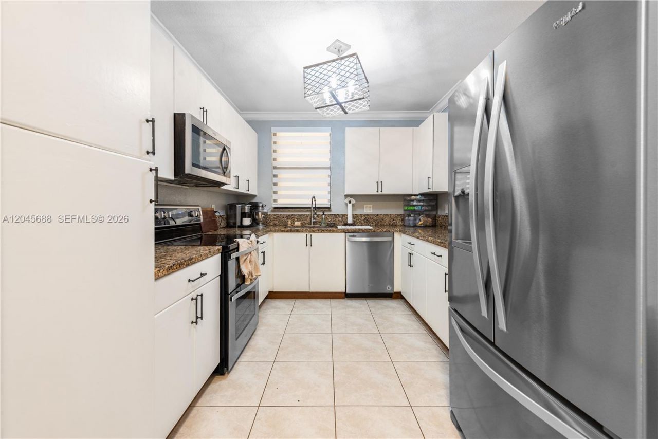 22807 SW 89th Path, Cutler Bay, FL 33190 Photo