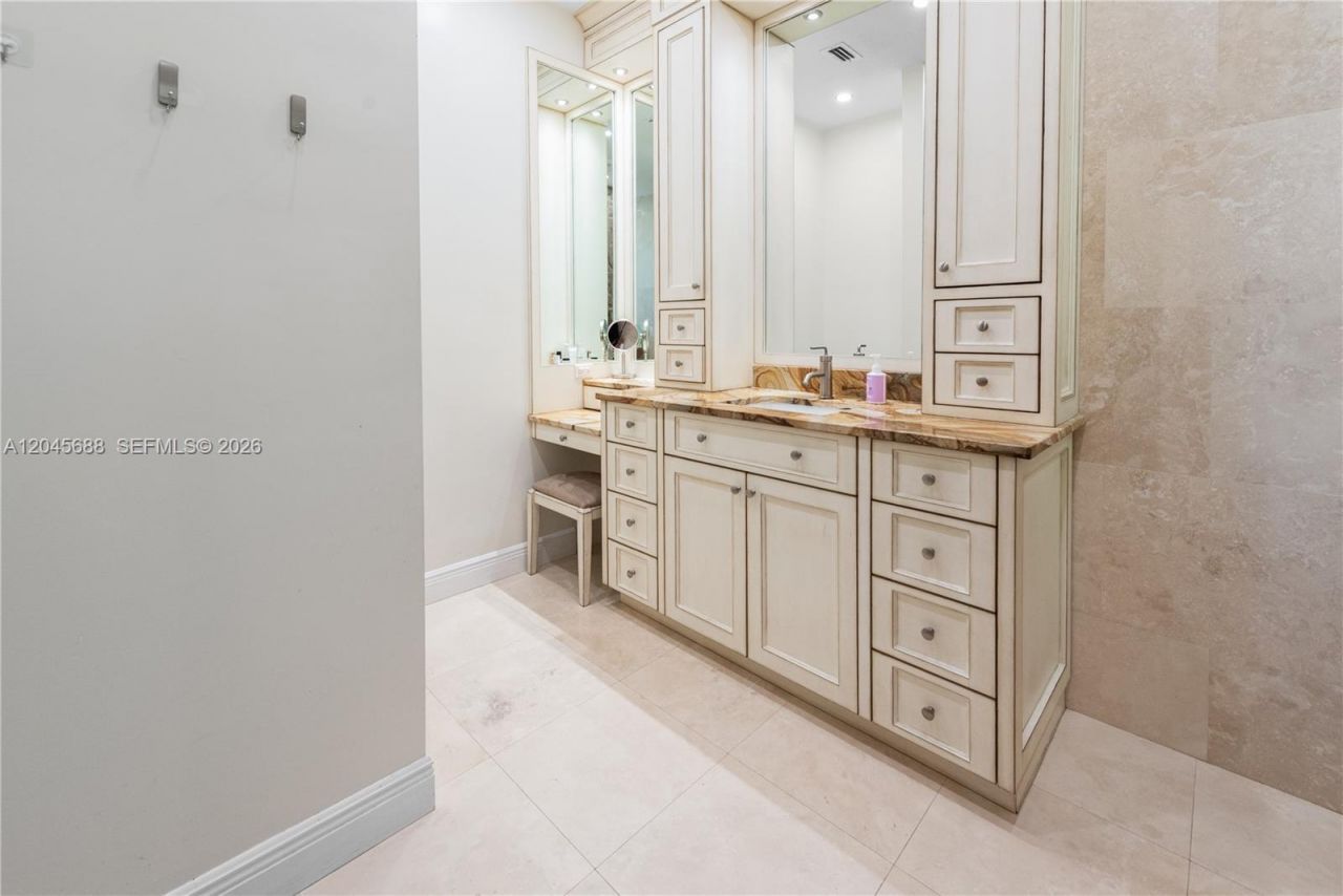 22807 SW 89th Path, Cutler Bay, FL 33190 Photo