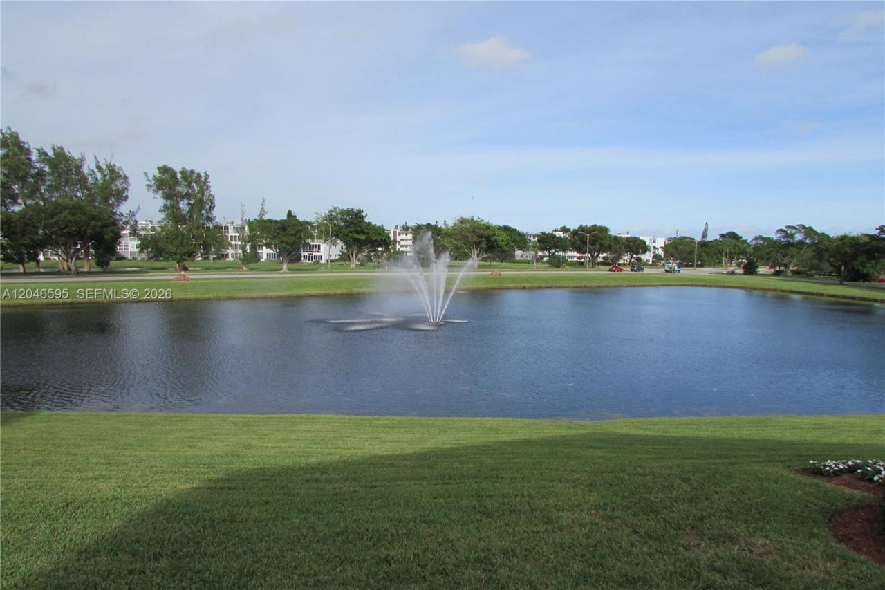 389 Tilford R, Unit 389, Deerfield Beach, FL 33442 Photo