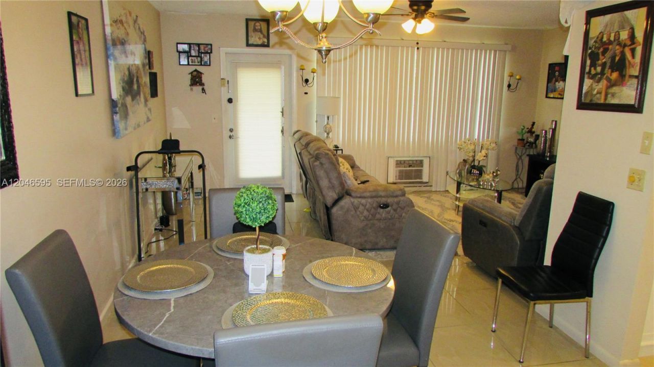 389 Tilford R, Unit 389, Deerfield Beach, FL 33442 Photo