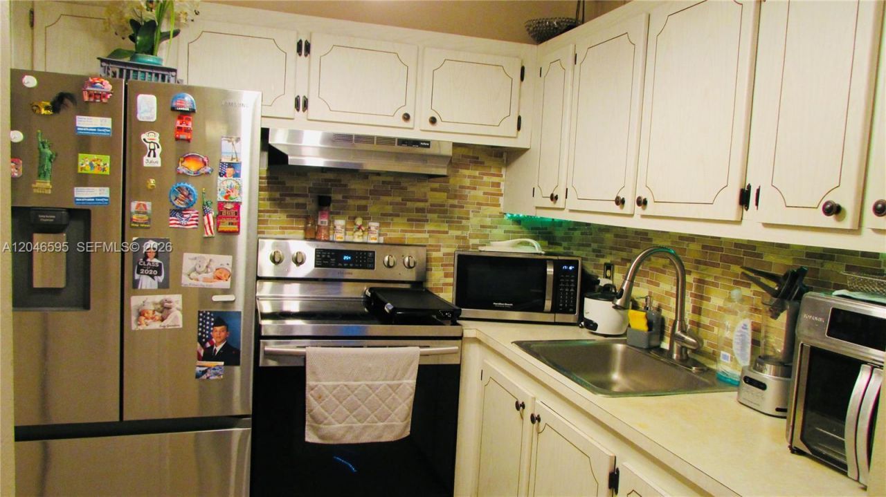 389 Tilford R, Unit 389, Deerfield Beach, FL 33442 Photo