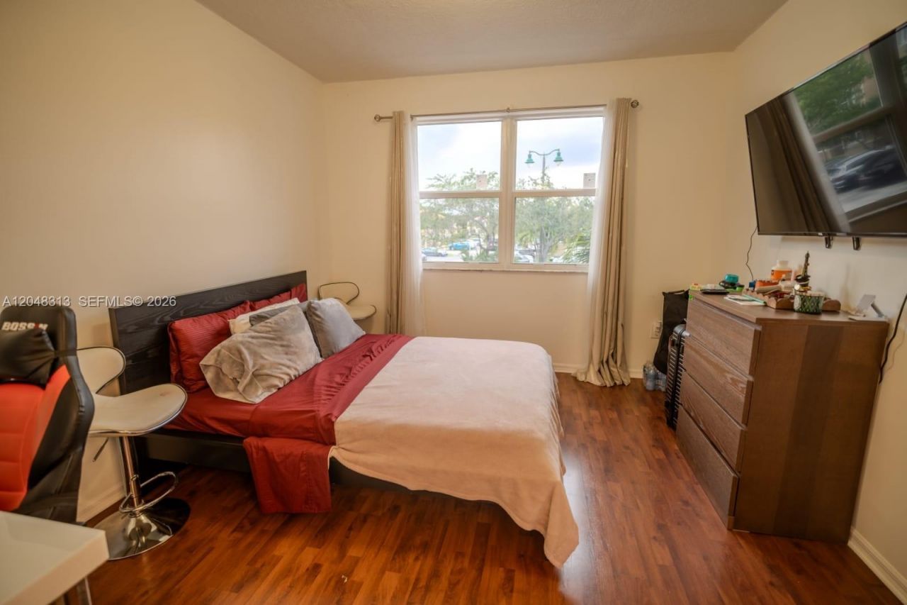 6520 NW 114th Ave, Unit 1626, Doral, FL 33178 Photo