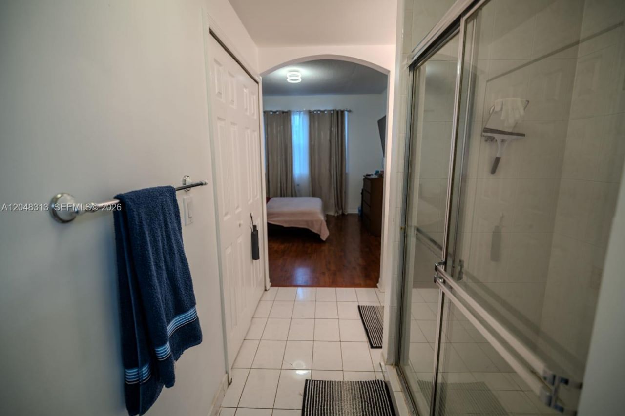 6520 NW 114th Ave, Unit 1626, Doral, FL 33178 Photo