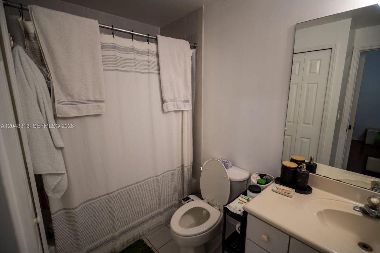 6520 NW 114th Ave, Unit 1626, Doral, FL 33178 Photo