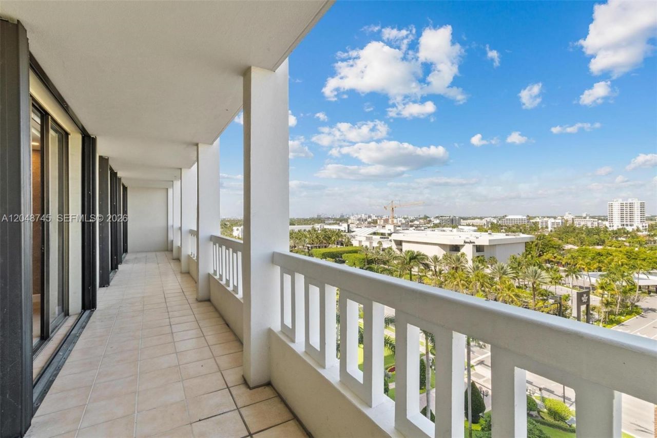 9801 Collins Ave , Unit 11-O, Bal Harbour, FL 33154 Photo