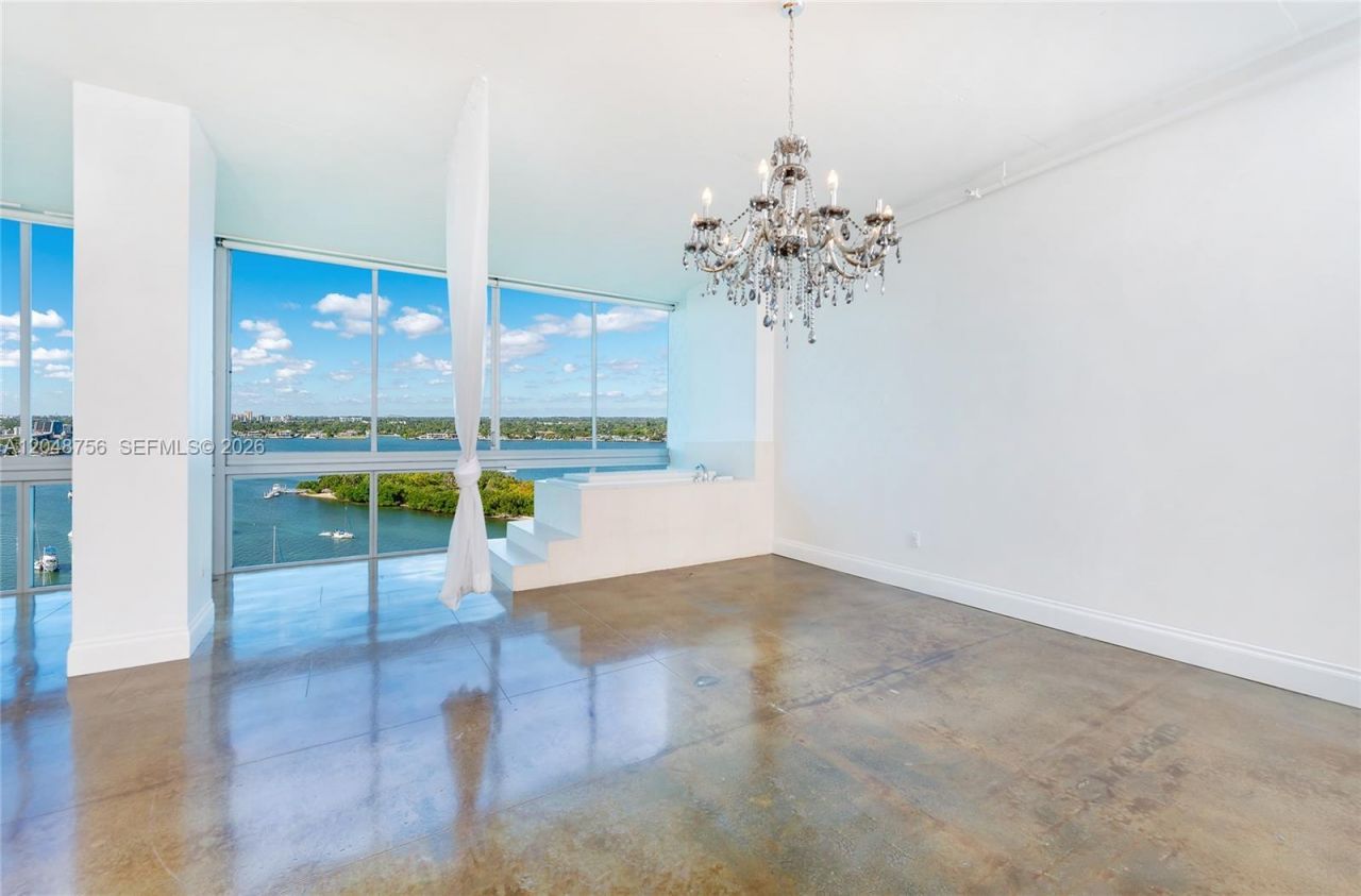 7934 West Dr, Unit 1203, North Bay Village, FL 33141 Photo