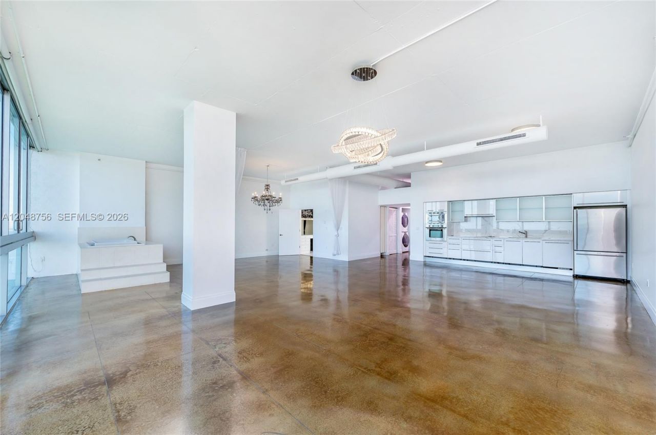 7934 West Dr, Unit 1203, North Bay Village, FL 33141 Photo